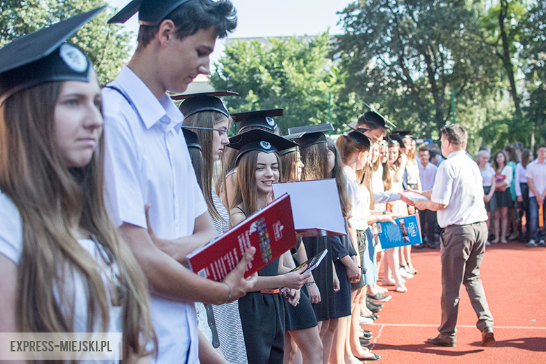 Zakończenie roku szkolnego w gimnazjum w Środzie Śląskiej