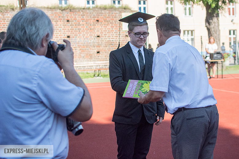 Zakończenie roku szkolnego w gimnazjum w Środzie Śląskiej