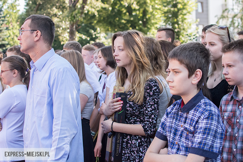Zakończenie roku szkolnego w gimnazjum w Środzie Śląskiej