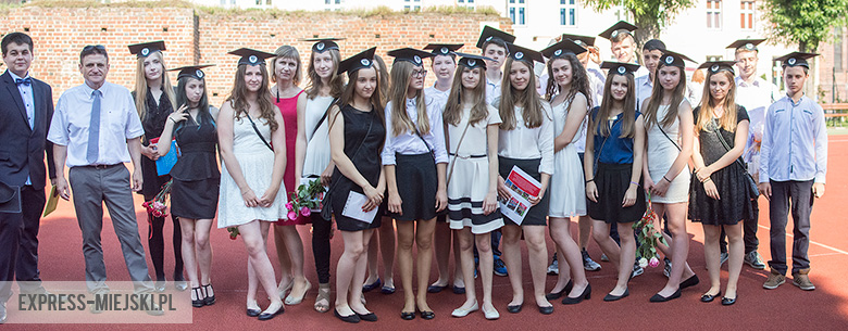 Zakończenie roku szkolnego w gimnazjum w Środzie Śląskiej