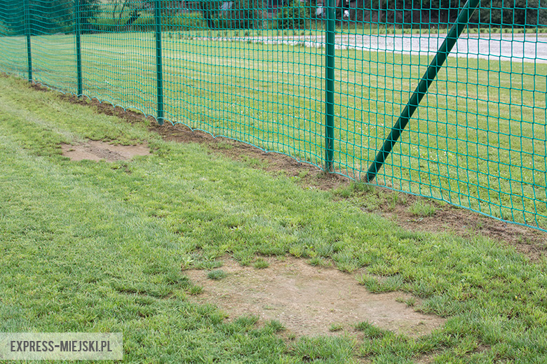 Boisko w Ciechowie