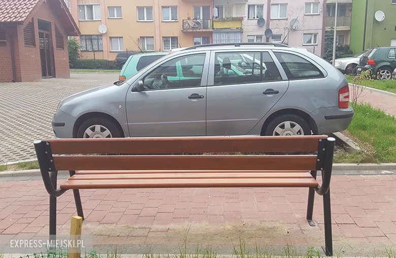 Parking przy Białoskórniczej