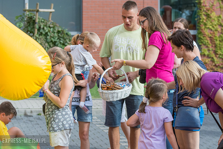 Letni piknik przy średzkim basenie