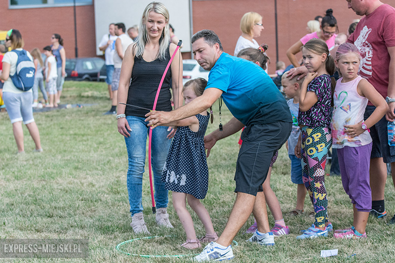 Letni piknik przy średzkim basenie
