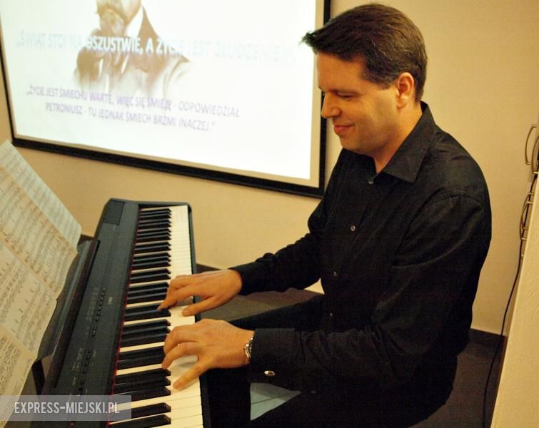 Narodowe czytanie w bibliotece