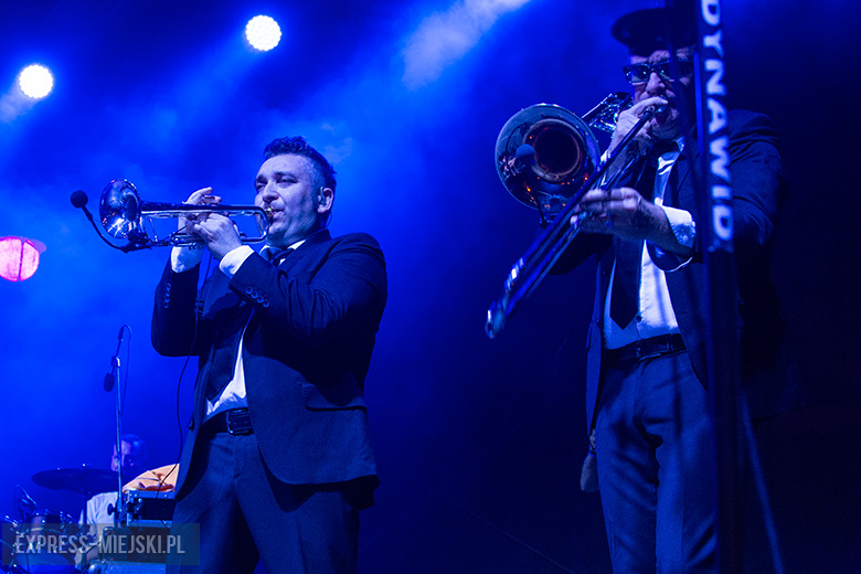 Sobota w Święto Wina w Mieście Skarbów - koncert Poparzeni Kawą Trzy