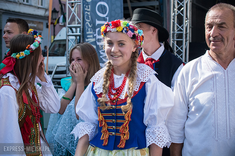 Niedziela - w Święto Wina w Mieście Skarbów