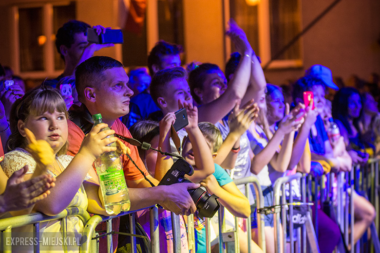 Niedziela - w Święto Wina w Mieście Skarbów