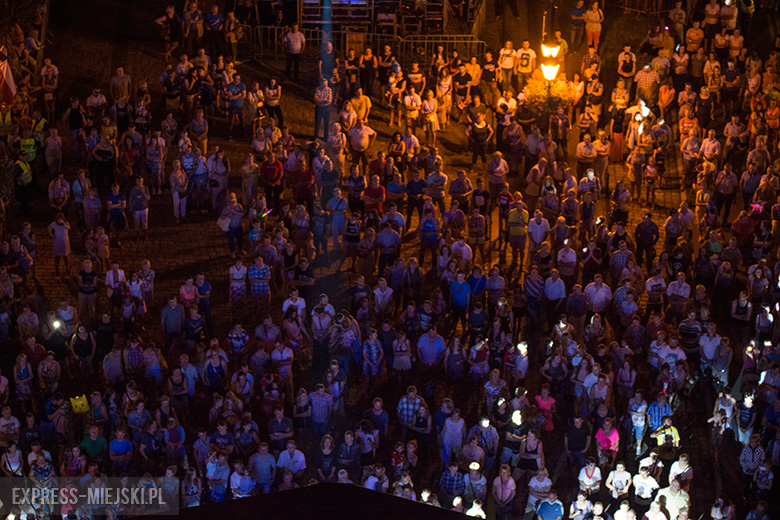 Niedziela - w Święto Wina w Mieście Skarbów