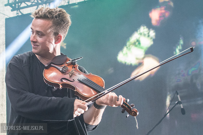 Niedziela - w Święto Wina w Mieście Skarbów