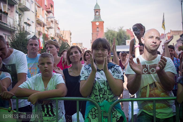 Niedziela - w Święto Wina w Mieście Skarbów