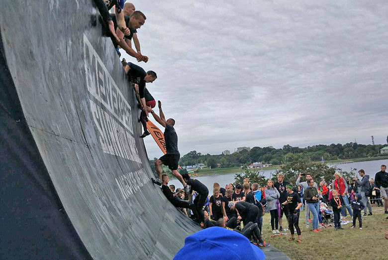 Uczestnicy biegu w Poznaniu
