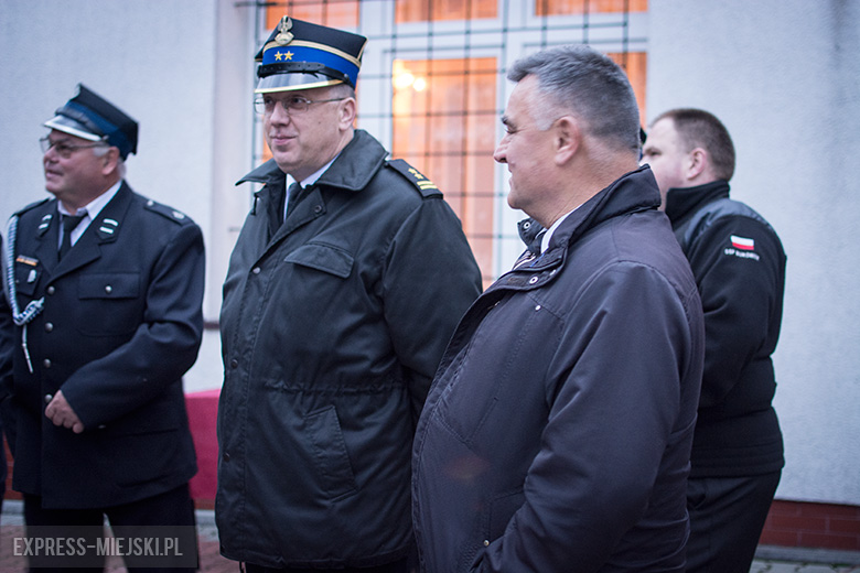 Przekazanie wozu strażackiego