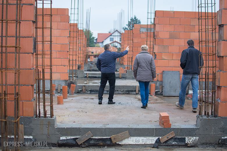 Budowa w Lutyni