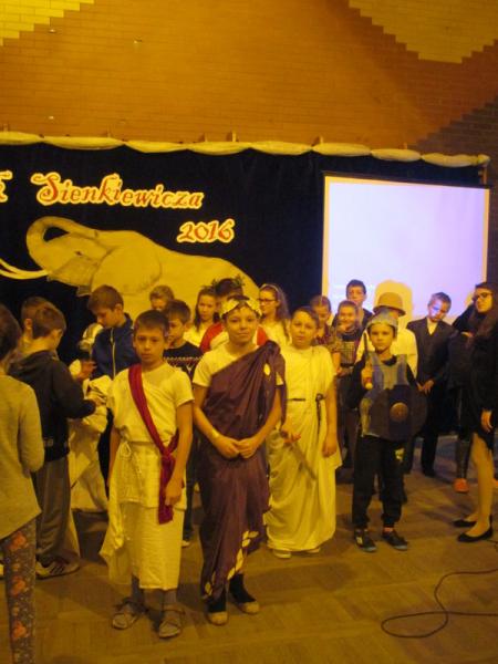 Uroczystości szkolne w Malczycach