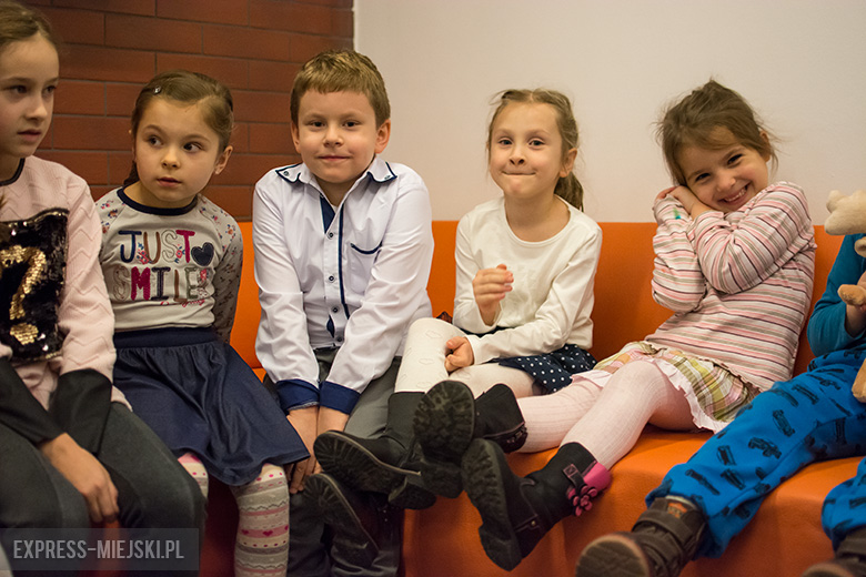 Mikołaj w bibliotece