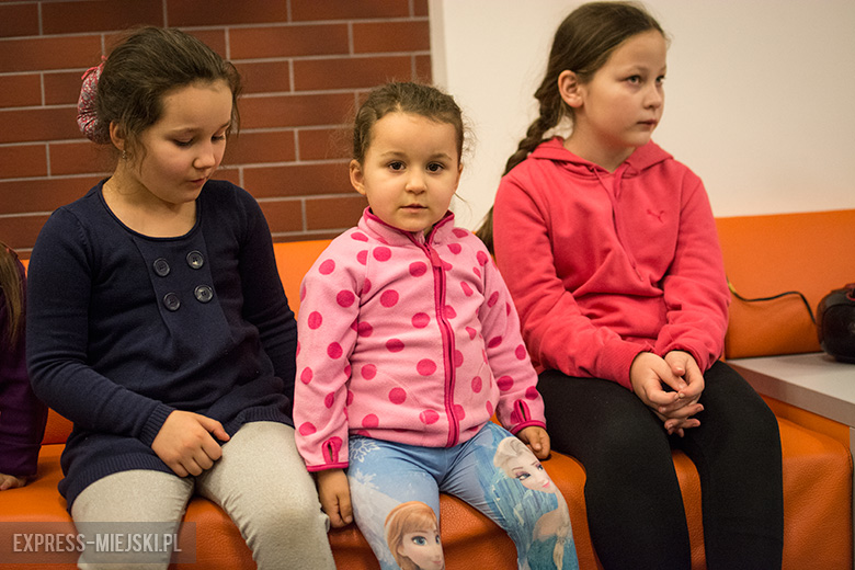 Mikołaj w bibliotece