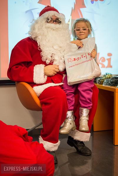 Mikołaj w bibliotece