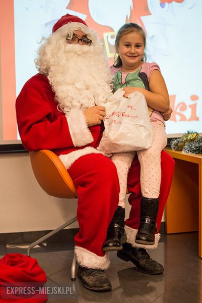 Mikołaj w bibliotece