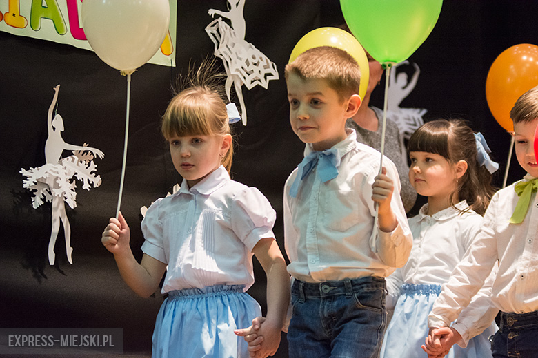 Dzień Babci i Dziadka - Przedszkole pod Topolą