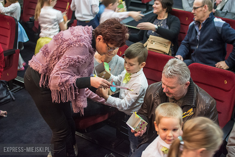 Dzień Babci i Dziadka - Przedszkole pod Topolą