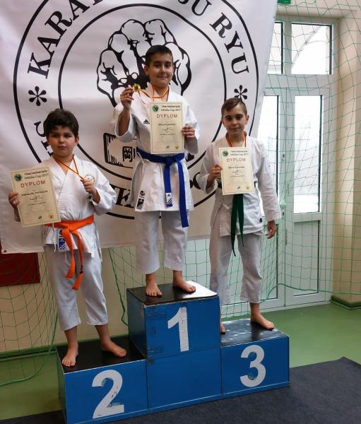 Średzcy karatecy na turnieju w Wińsku