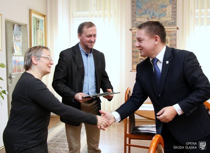 Podpisanie umowy w Urzędzie Miejskim w Środzie Śląskiej