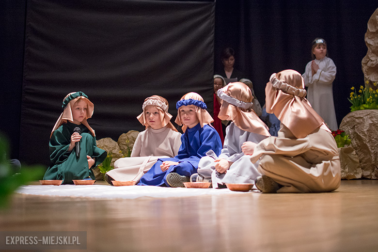 Przedstawienie w domu kultury