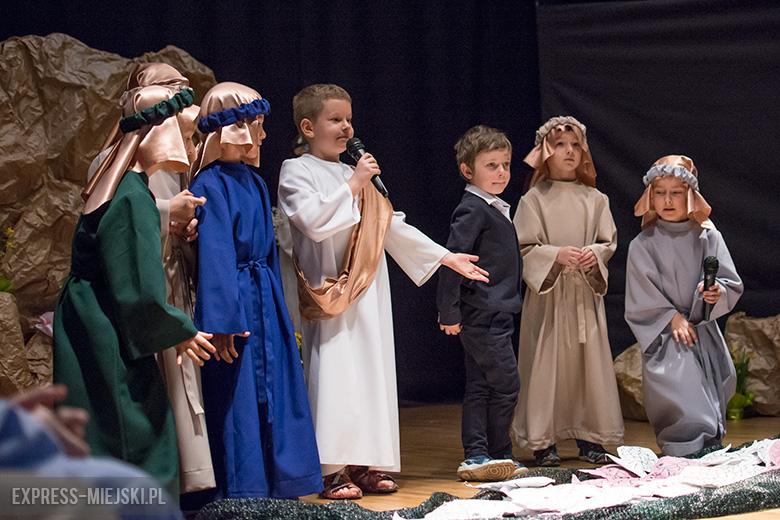 Przedstawienie w domu kultury