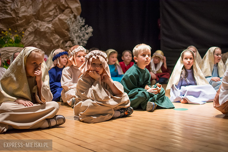 Przedstawienie w domu kultury