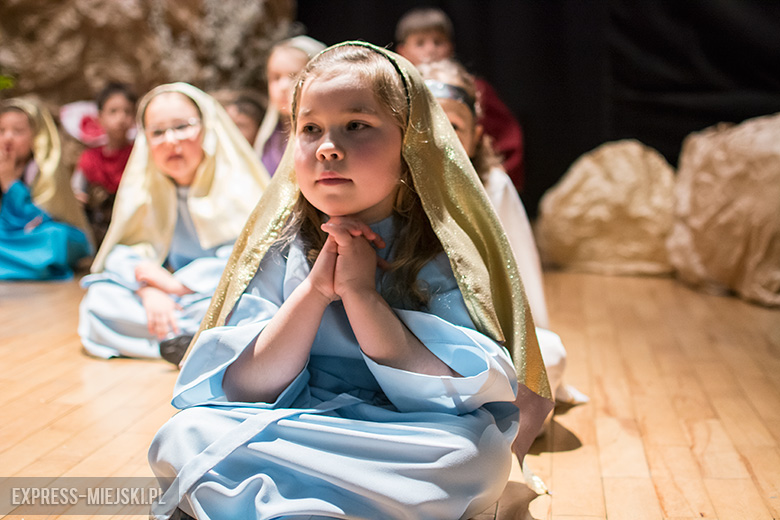 Przedstawienie w domu kultury