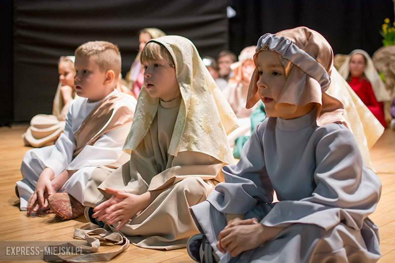 Przedstawienie w domu kultury