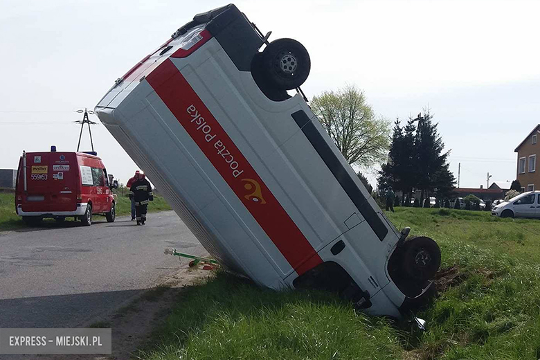 Wypadek z udziałem samochodów dostawczych