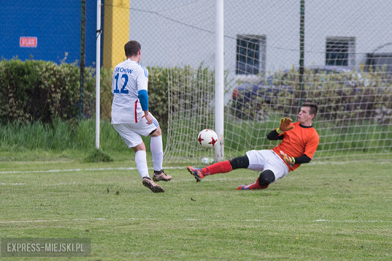 Mecz w Ciechowie