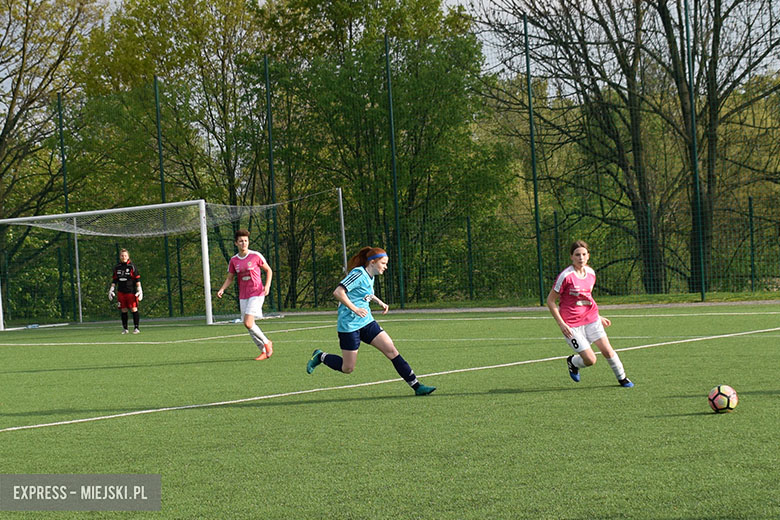 Polonia Skarby vs Sukces Oleśnica