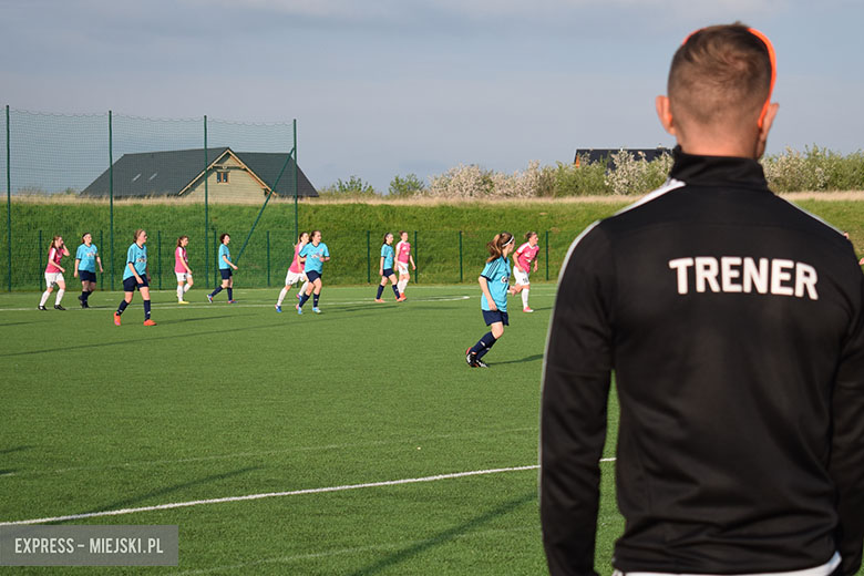 Polonia Skarby vs Sukces Oleśnica