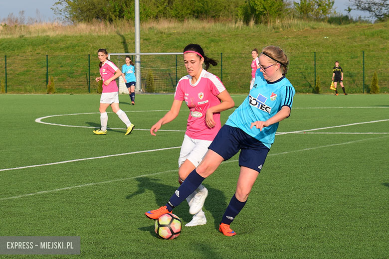 Polonia Skarby vs Sukces Oleśnica