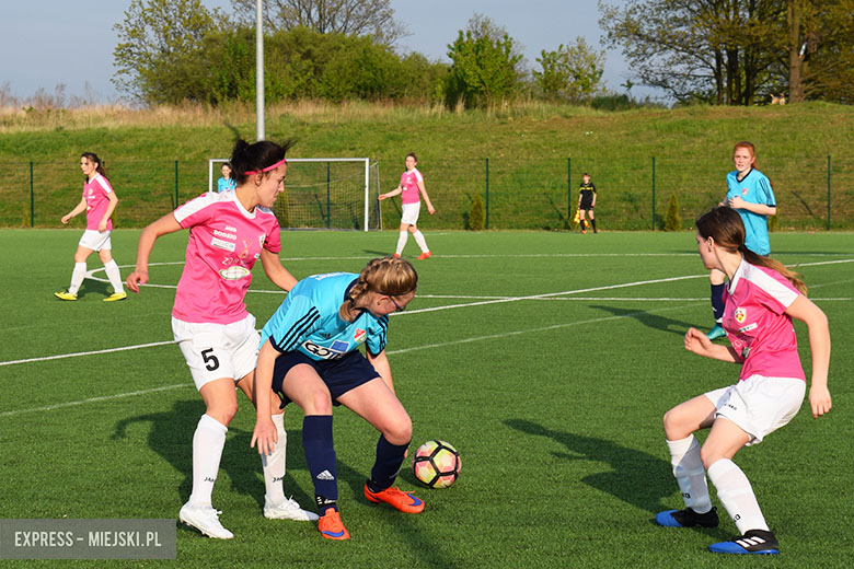 Polonia Skarby vs Sukces Oleśnica