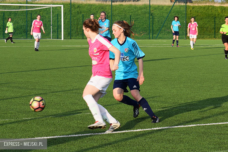 Polonia Skarby vs Sukces Oleśnica