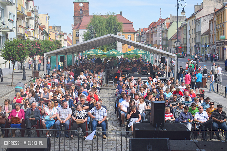 Znane kabarety na średzkiej scenie