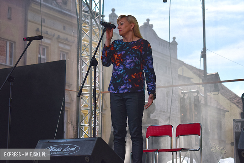 Znane kabarety na średzkiej scenie