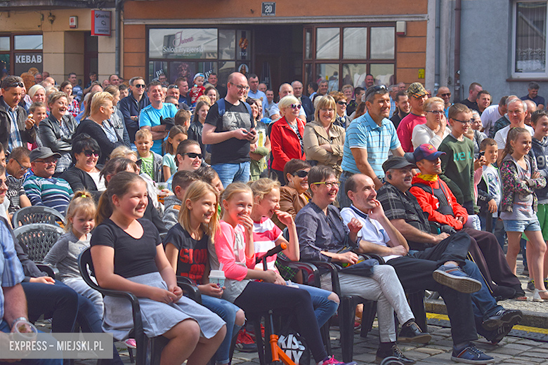 Znane kabarety na średzkiej scenie