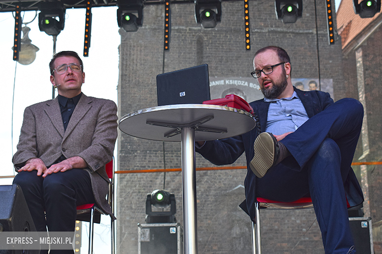 Znane kabarety na średzkiej scenie