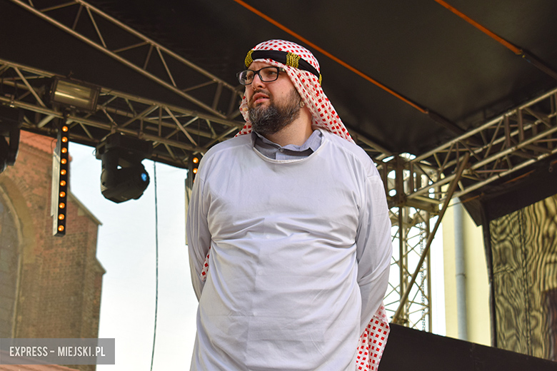 Znane kabarety na średzkiej scenie