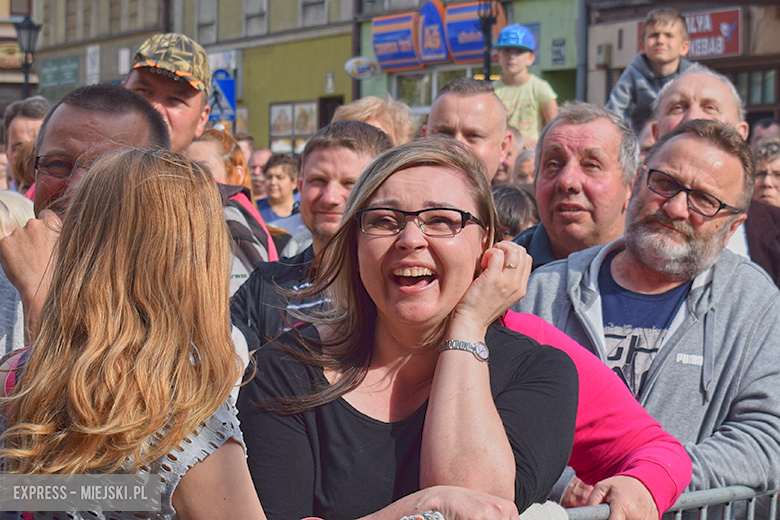 Znane kabarety na średzkiej scenie