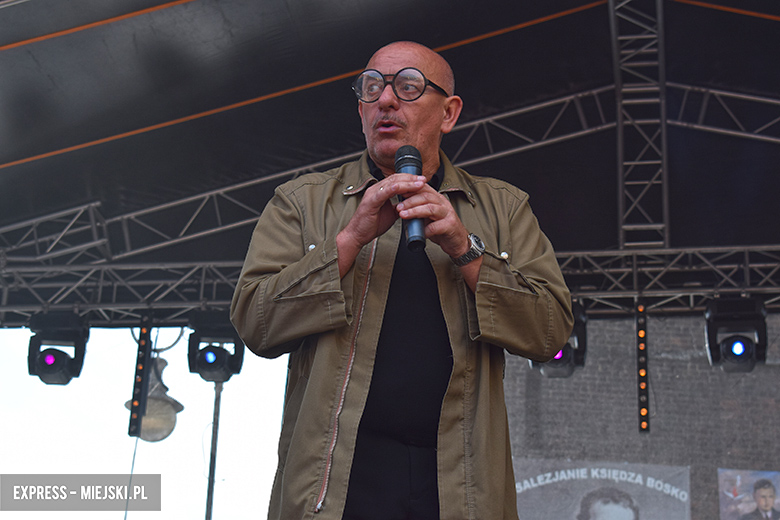 Znane kabarety na średzkiej scenie