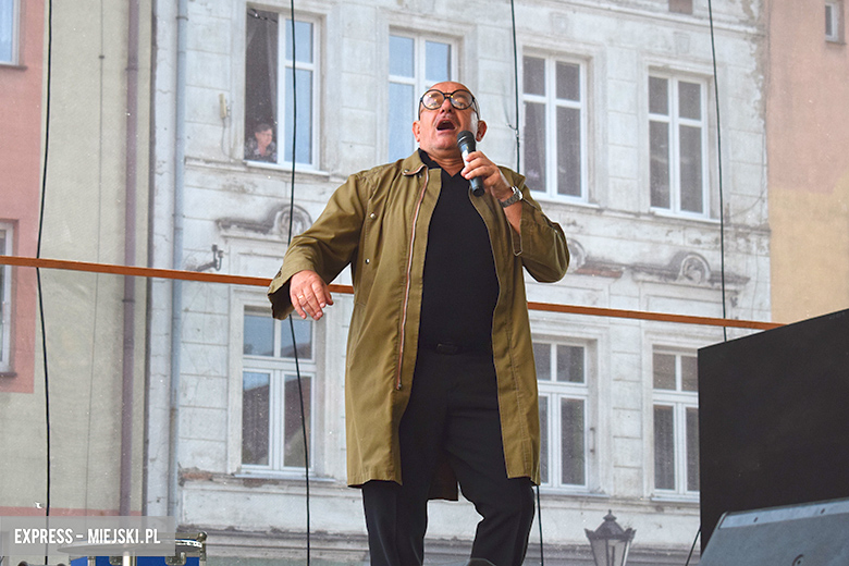 Znane kabarety na średzkiej scenie