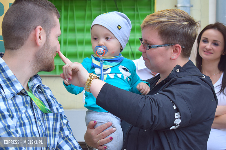 Znane kabarety na średzkiej scenie
