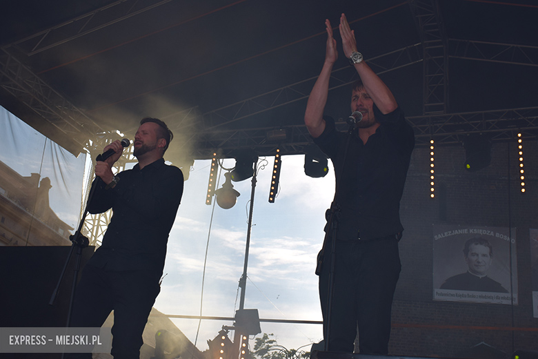 Znane kabarety na średzkiej scenie