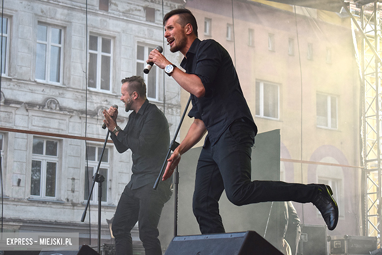 Znane kabarety na średzkiej scenie